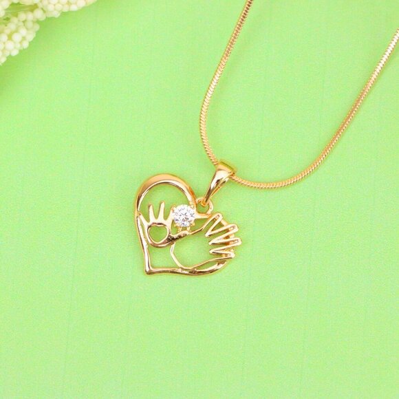 "Heart Shaped Rose Gold Pendant with Mother & Child Hand Design, XPPT1521 - Picture 4 of 13